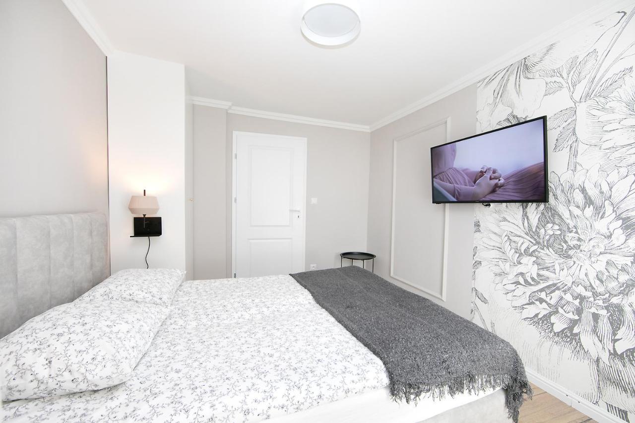 Golden Mountain Apartman Lądek-Zdrój Kültér fotó